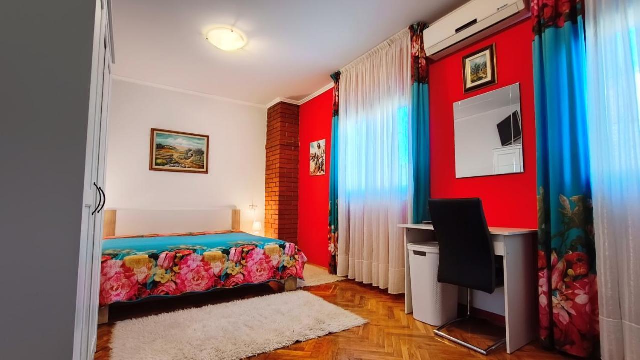 Apartman Ladybird PUY 외부 사진