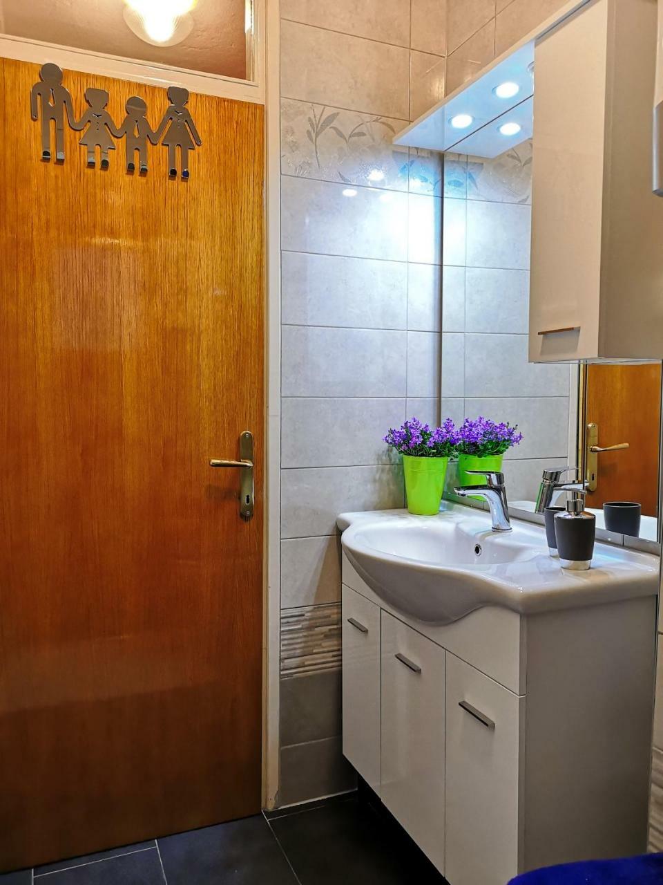 Apartman Ladybird PUY 외부 사진